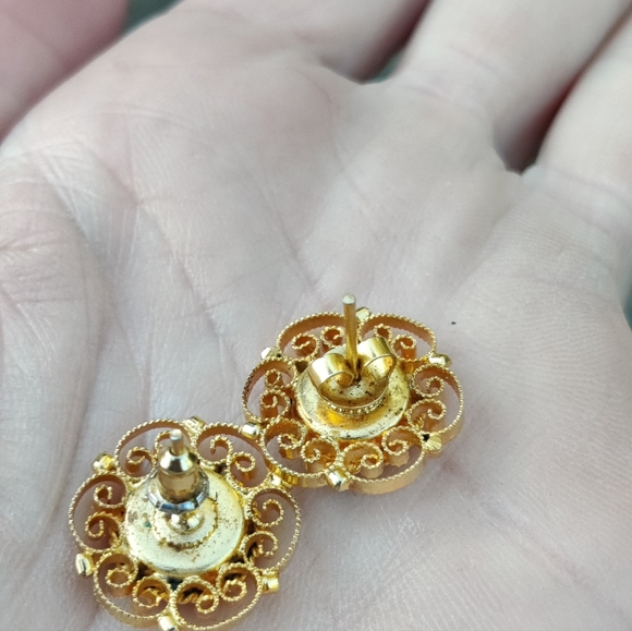 Vintage Eccentric Italian micromosaic earrings - Picture 5 of 7